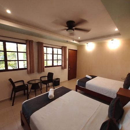 Hotel Beach Don Gonzalo Селестун Екстер'єр фото